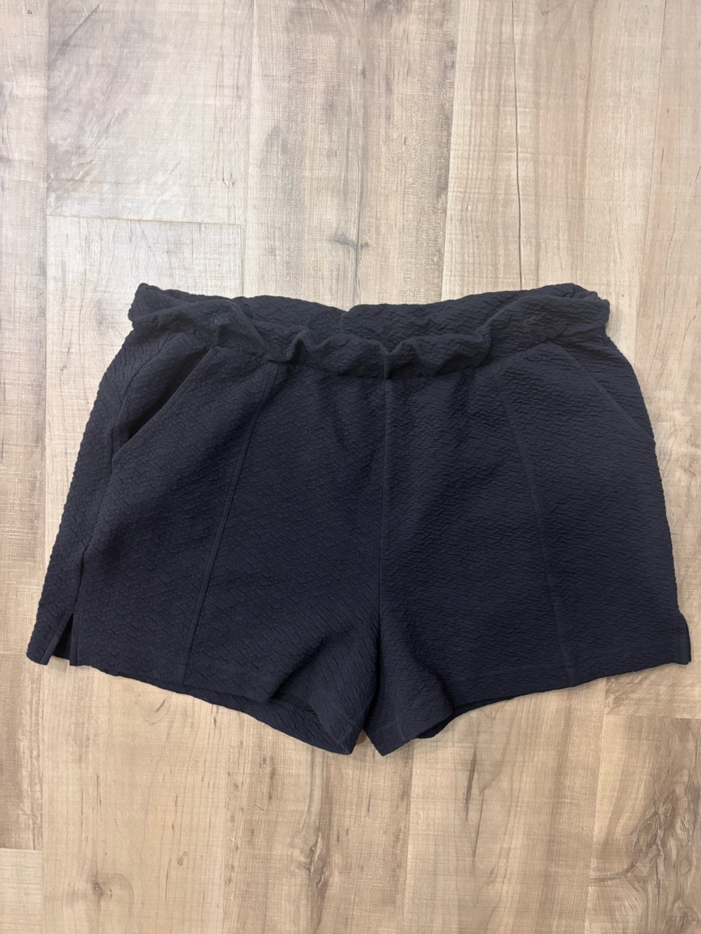 Zella Black Textured Elastic Waist Shorts